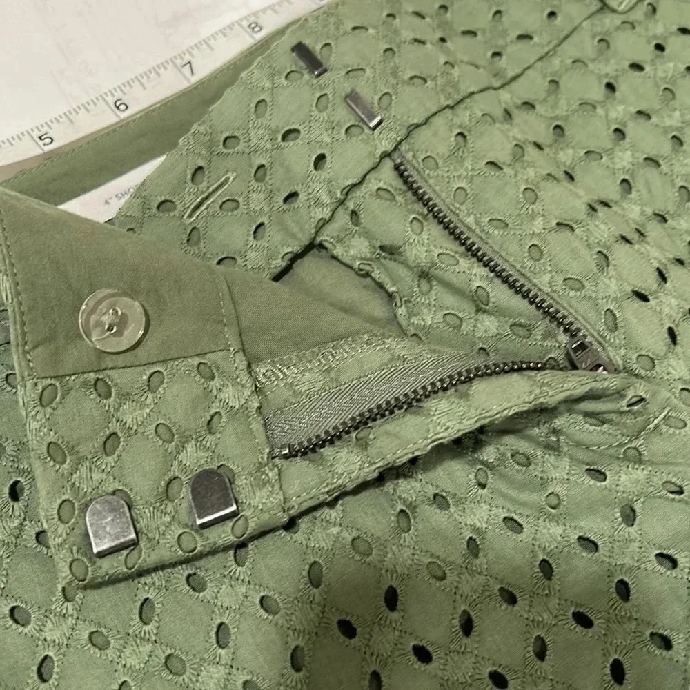 Loft Outlet shorts - Picture 7 of 8